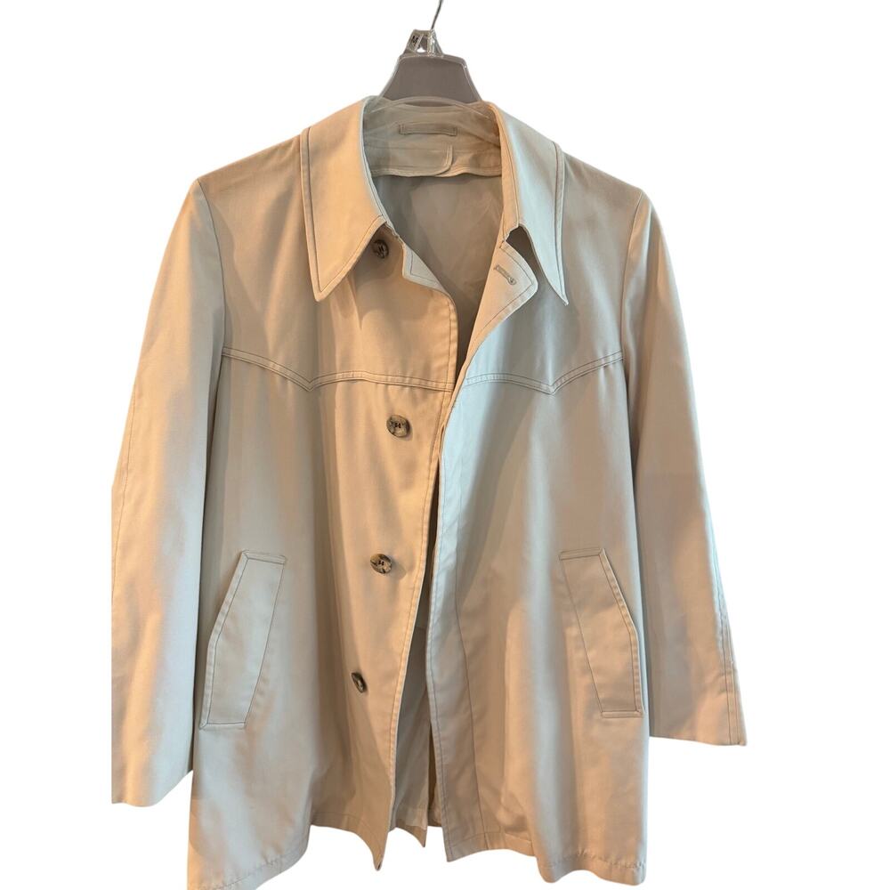 Men’s London Fog mid length trench coat size 42 regular